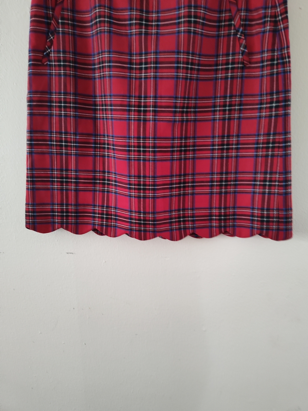 Talbots Red Plaid A-Line Skirt with Scalloped Hem - Picture 2 of 6